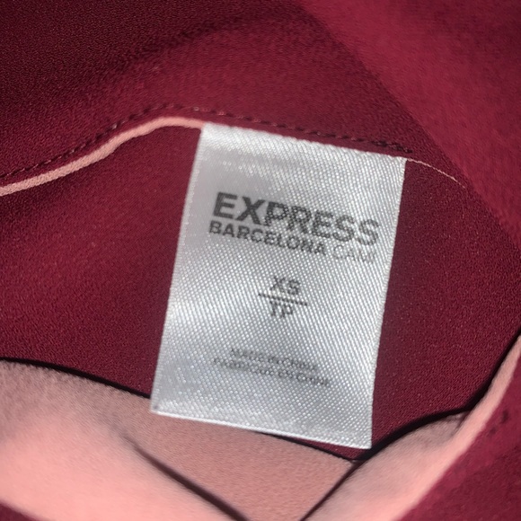 Express Strappy Reversible Blouse - Picture 2 of 3